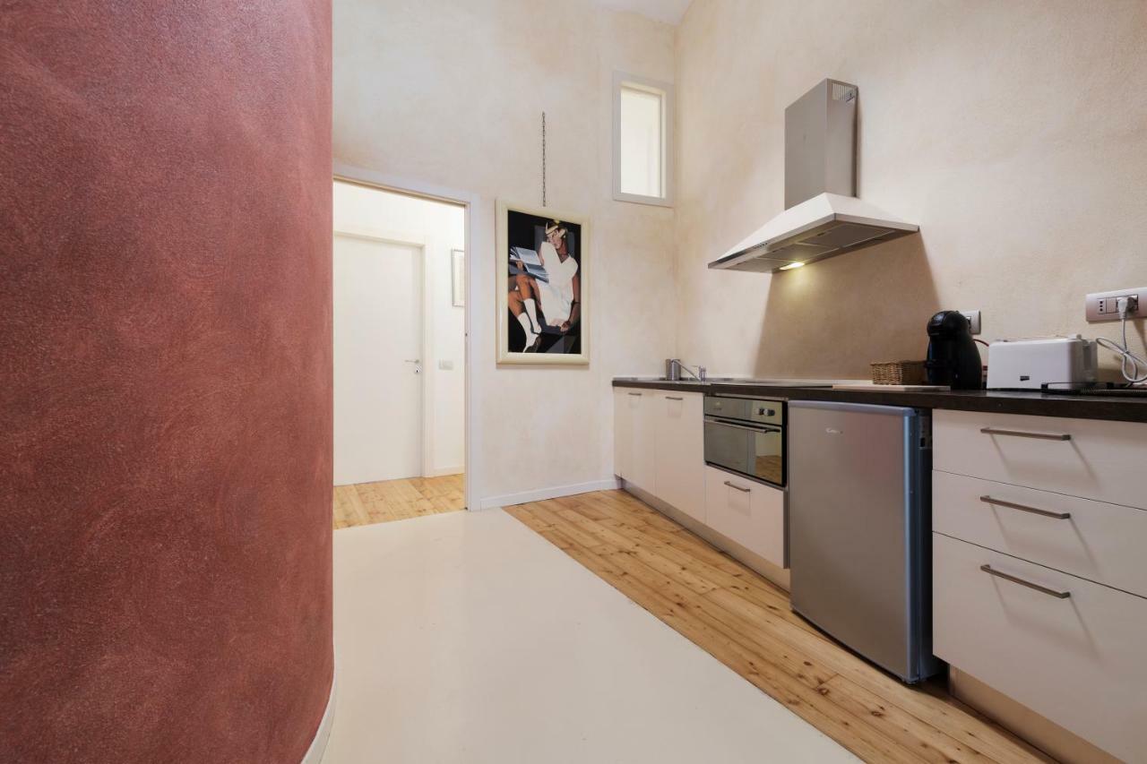 Luxury Apartments Fioravanti Милан Экстерьер фото
